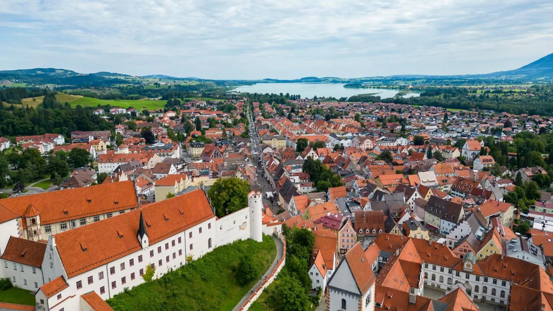 Ferienwohnung Herzstueck Im Haus Schlossblick Fussen Germany
